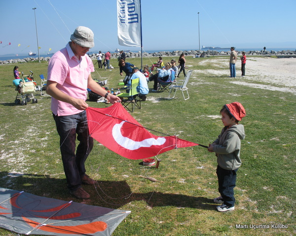 23 Nisan uçurtması 23 Nisan uçurtması